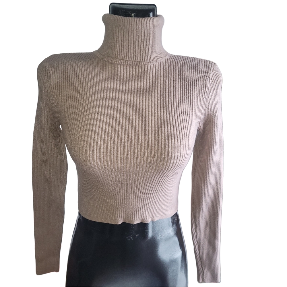 Zara Light Brown Ribbed Knit Cropped Turtleneck Sweater Size M